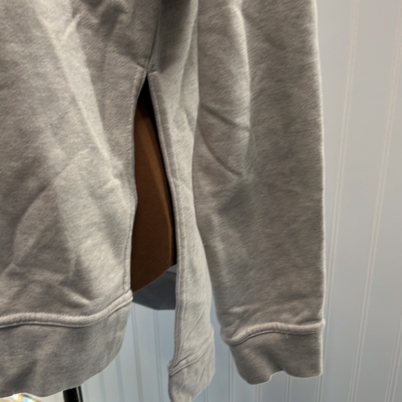 EUC! Grey Nike Hi Low Sweatshirt! Size XS! - Picture 5 of 7